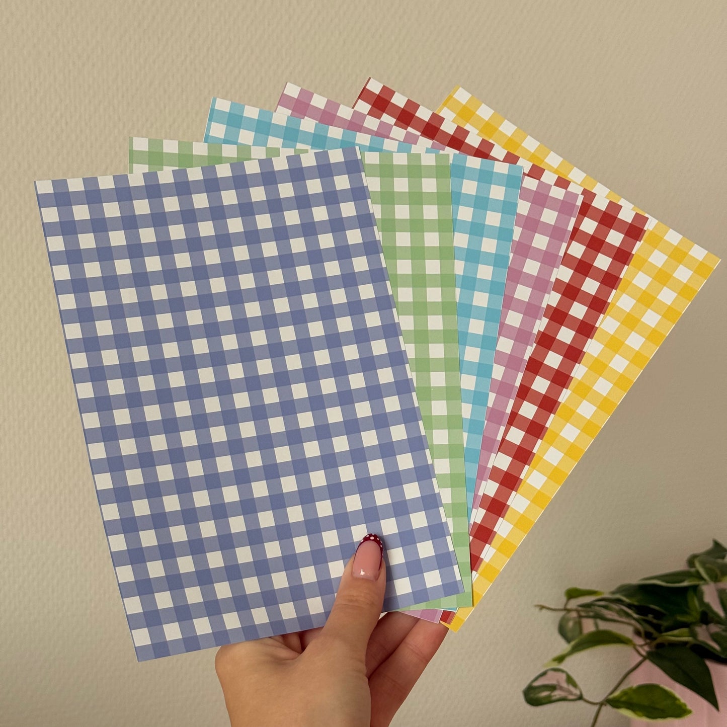 Printed A5 paper pack with classic gingham patterns on matte paper